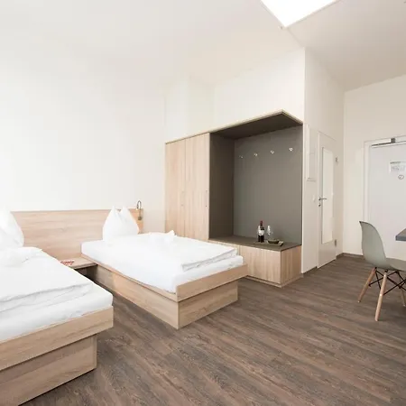 Tt-rooms - Kontaktlos Mit Self Check-in I Free Parking Lejlighedshotel *