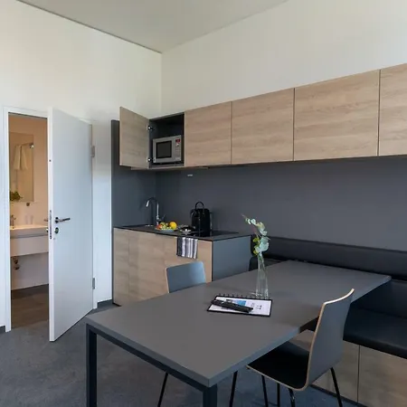 Tt-rooms - Kontaktlos Mit Self Check-in I Free Parking