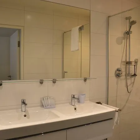 Aparthotel Tt-rooms - Kontaktlos Mit Self Check-in I Free Parking Graz