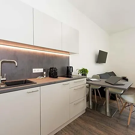 Aparthotel Tt-rooms - Kontaktlos Mit Self Check-in I Free Parking Graz