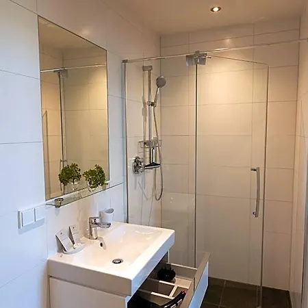 Aparthotel Tt-rooms - Kontaktlos Mit Self Check-in I Free Parking 4*