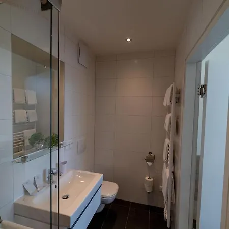 Tt-rooms - Kontaktlos Mit Self Check-in I Free Parking גראץ