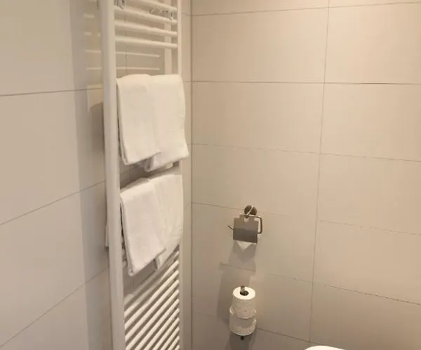 Tt-rooms - Kontaktlos Mit Self Check-in I Free Parking 4*