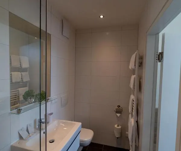 Tt-rooms - Kontaktlos Mit Self Check-in I Free Parking غراتس